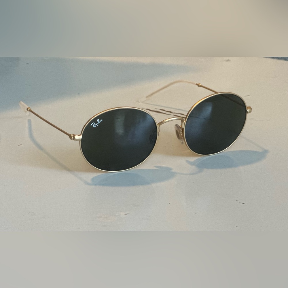 Ray-Ban Unisex Sunglasses Oval Metal Polished Arista Gold